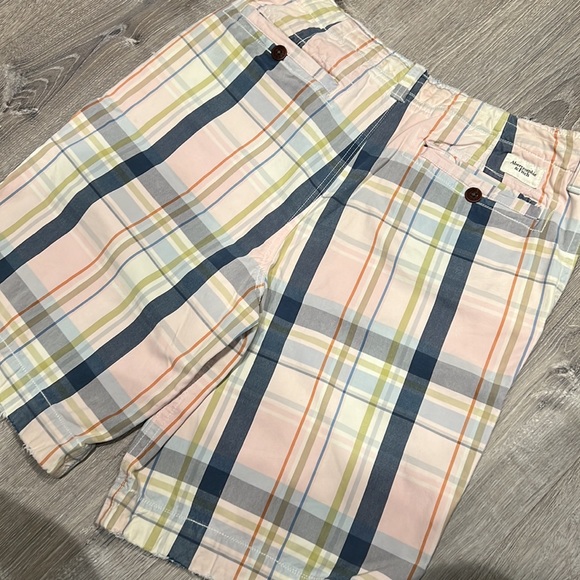 Abercrombie & Fitch Mens shorts - Picture 3 of 5
